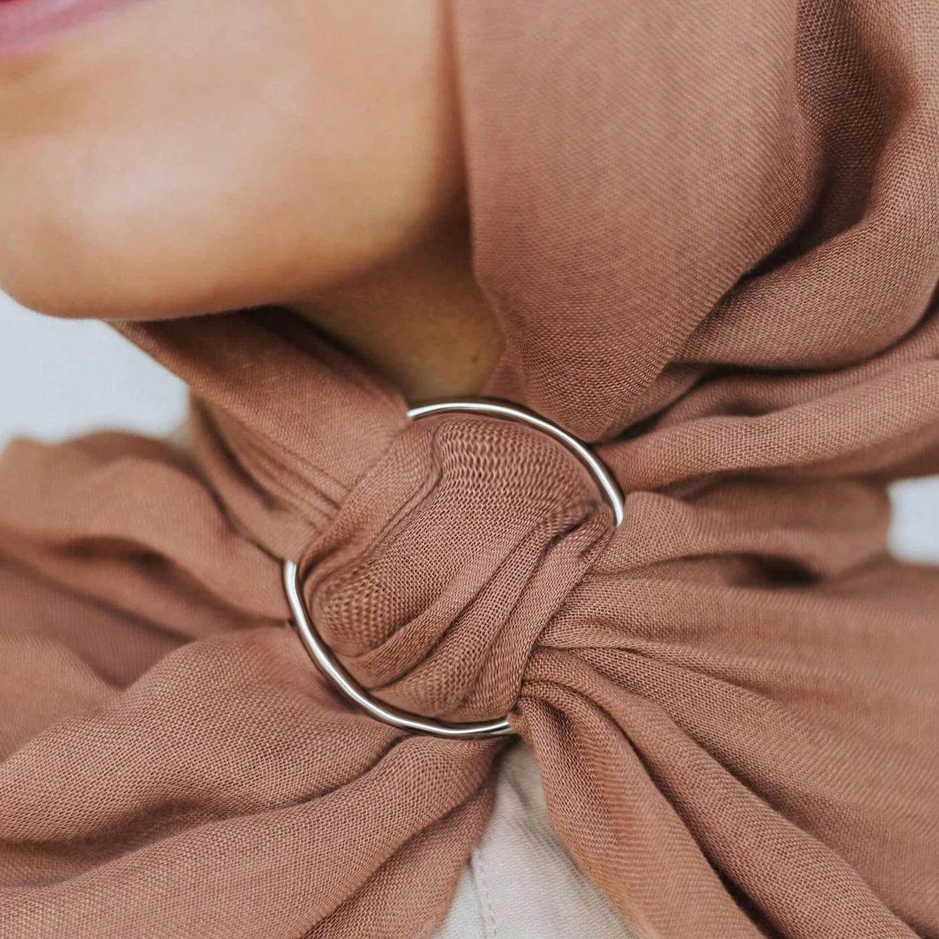 Ramadan Bright Muslim Scarf Ring Handkerchief Ring Hijab Accessories Gold Alloy Buckles Large Clip Woman's Coat Belt Buckles
